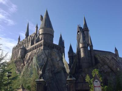 Tagesprophet - Hogwarts sucht Schüler und Lehrer Schüler und Lehrer gesucht Erste Seite