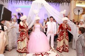 Традиции свадеб в Казахстане Erste Seite